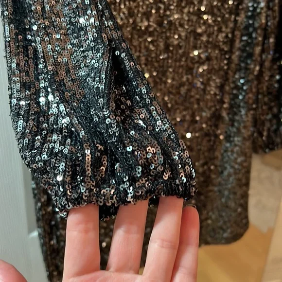Gunmetal sequin dress.. excellent condition. Worn only once. - Picture 7 of 10